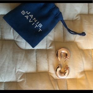 Janis Savitt chunky small hoop earrings, rose gold